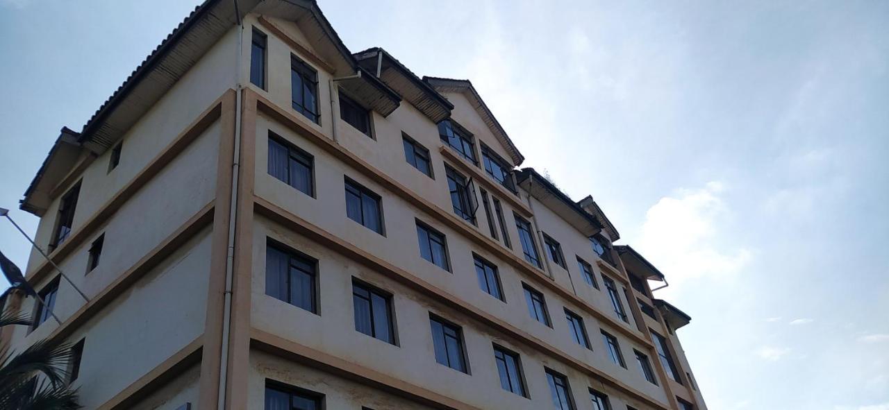 Plus254 Hotel Nairobi Exterior foto